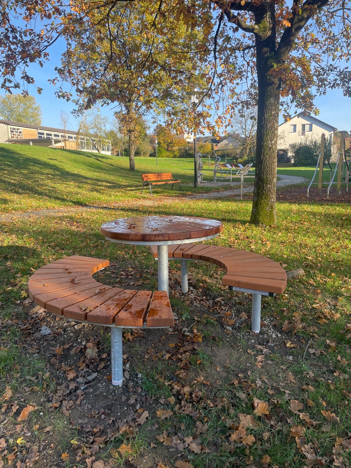 SuS 1921 Grevenstein e.V._3 Chillen & Rasten am Flutlichtmasten